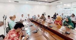 ওষুধের দাম হবে বিজ্ঞানসম্মত ও জনগণমুখী : প্রধান উপদেষ্টার বিশেষ সহকারী