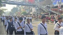 শিক্ষার্থীদের সায়েন্স ল্যাব অবরোধ