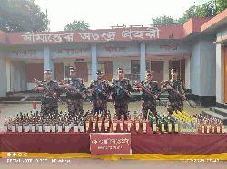 শেরপুর–ময়মনসিংহ সীমান্তে বিজিবির অভিযানে কারবারিসহ বিপুল পরিমাণ ভারতীয় মদ ও চোরাচালানী মাল জব্দ