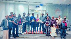 সিলেট-চট্টগ্রাম ফ্রেন্ডশিপ ফাউন্ডেশন কর্তৃক ইতালি প্রবাসী রফিকুল ইসলাম সজীব-কে বিমানবন্দরে সংবর্ধনা