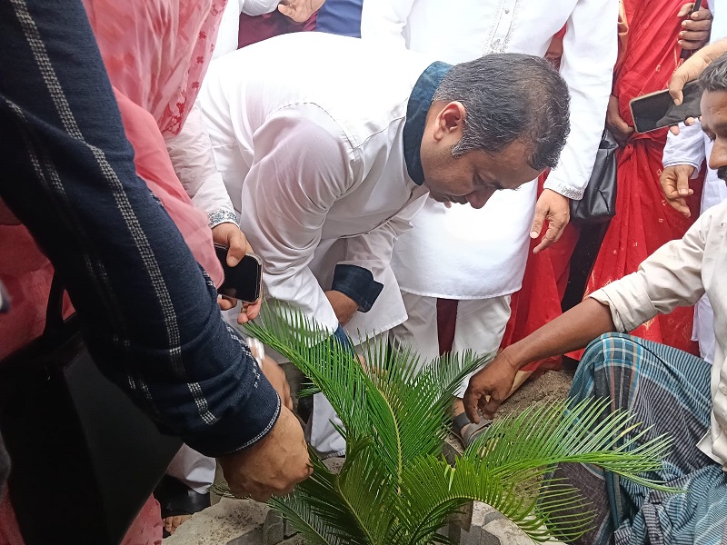 প্রশাসনকে জনবান্ধব করতে কাজ করছে সরকারঃ তথ্য ও সম্প্রচার প্রতিমন্ত্রী