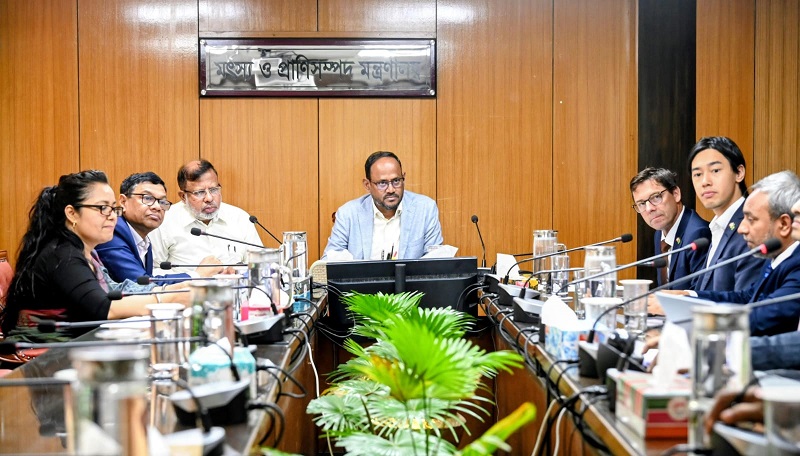 প্রতিমন্ত্রী সুলতান সালাউদ্দিন টুকুর সঙ্গে বাংলাদেশে নিযুক্ত নরওয়ের রাষ্ট্রদূতের সাক্ষাৎ