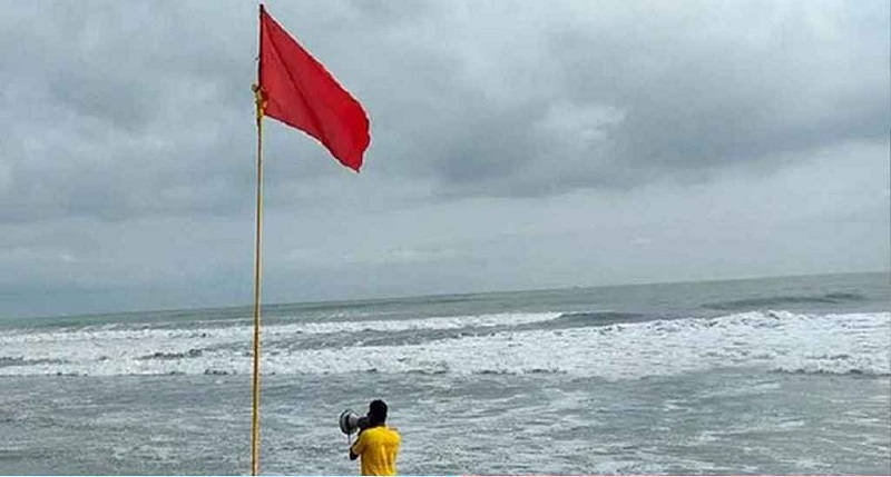 সমুদ্রবন্দরগুলোতে ৩ নম্বর সংকেত জারি
