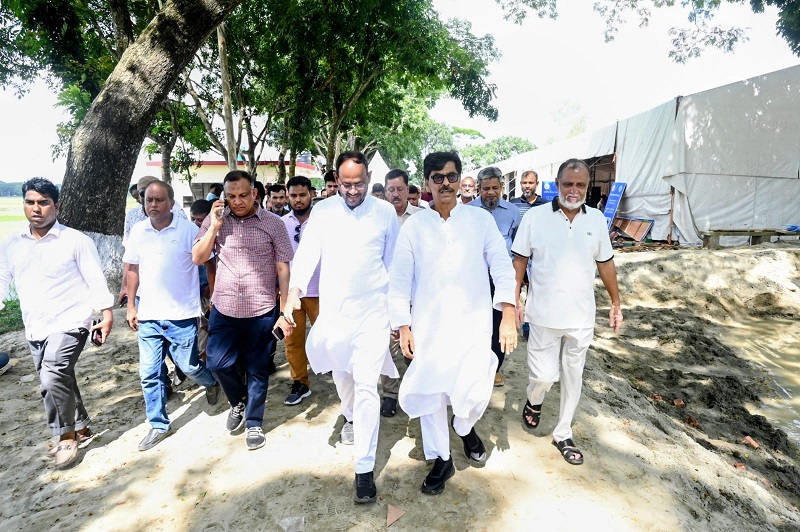 জাতীয় মৎস্য পক্ষের প্রস্তুতি দেখতে কটিয়াদী-পাকুন্দিয়ায় মন্ত্রী-প্রতিমন্ত্রী